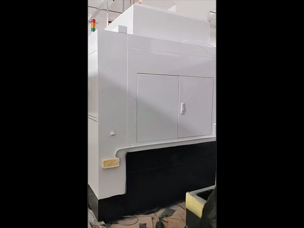 机械喷漆翻新现场展示